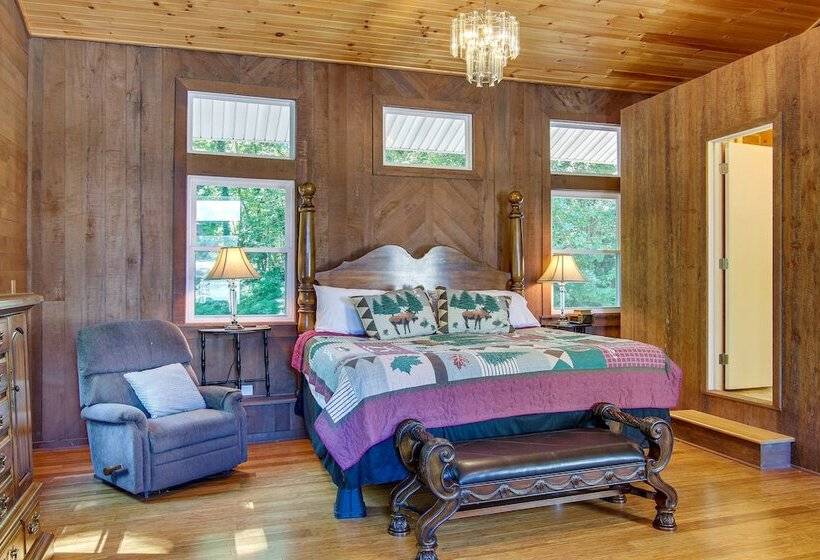 Hot Tub & Boat Dock: Lovely Lake Lure Retreat