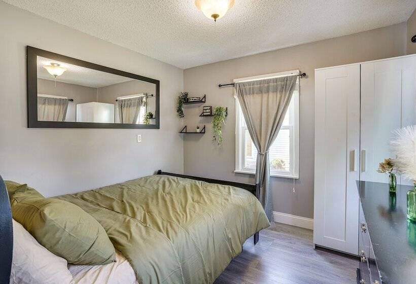 Minneapolis Home: Mins From Us Bank Stadium & More