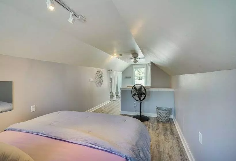 Minneapolis Home: Mins From Us Bank Stadium & More