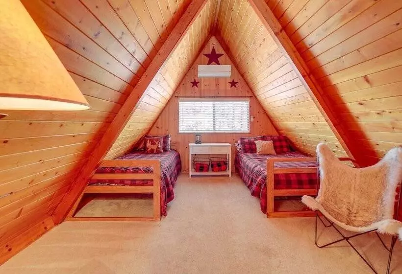 Pet Friendly Arizona Cabin   Fire Pit, Near Skiing