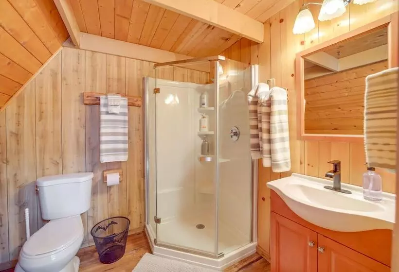 Pet Friendly Arizona Cabin   Fire Pit, Near Skiing