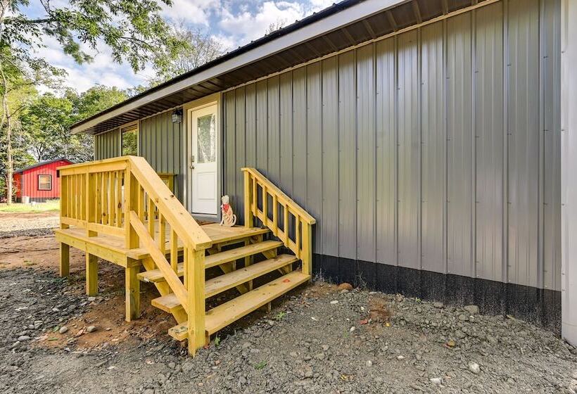 Pet Friendly Broken Bow Cabin Near Lukfata Creek!
