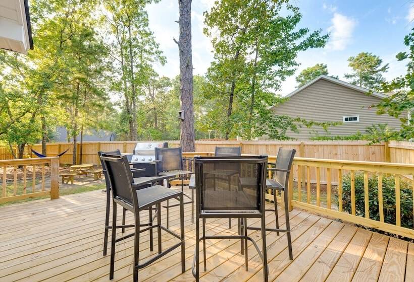 Pet Friendly Pinehurst Home W/ Deck   Near Golf