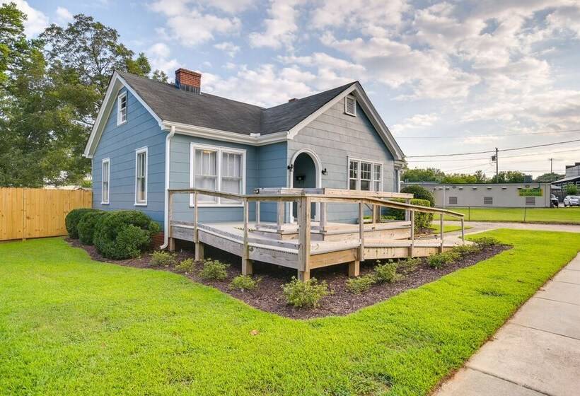 Pet Friendly Travelers Rest Home W/ Covered Patio