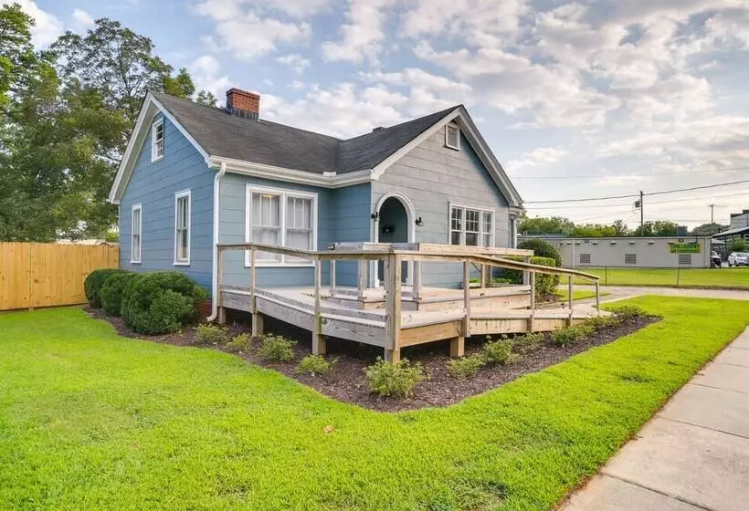 Pet Friendly Travelers Rest Home W/ Covered Patio