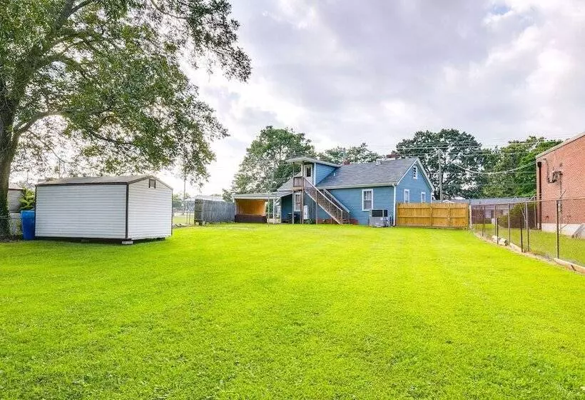 Pet Friendly Travelers Rest Home W/ Covered Patio