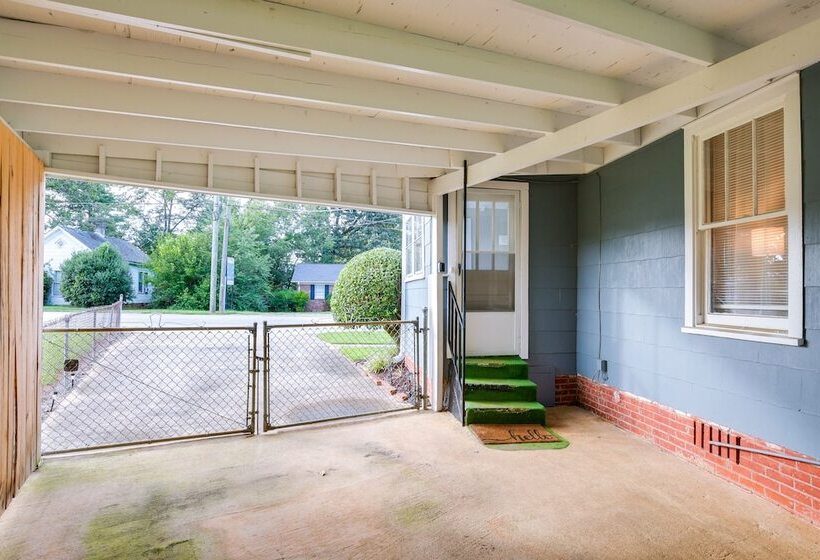 Pet Friendly Travelers Rest Home W/ Covered Patio