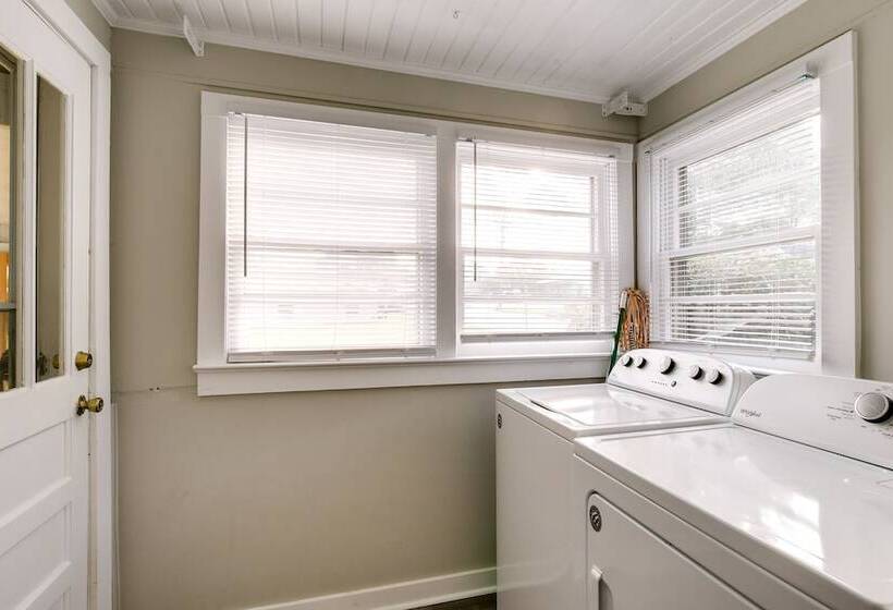 Pet Friendly Travelers Rest Home W/ Covered Patio