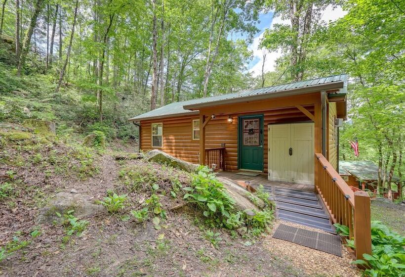 Remote Escape: Murphy Cozy Cabin In The Woods