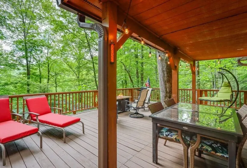 Remote Escape: Murphy Cozy Cabin In The Woods