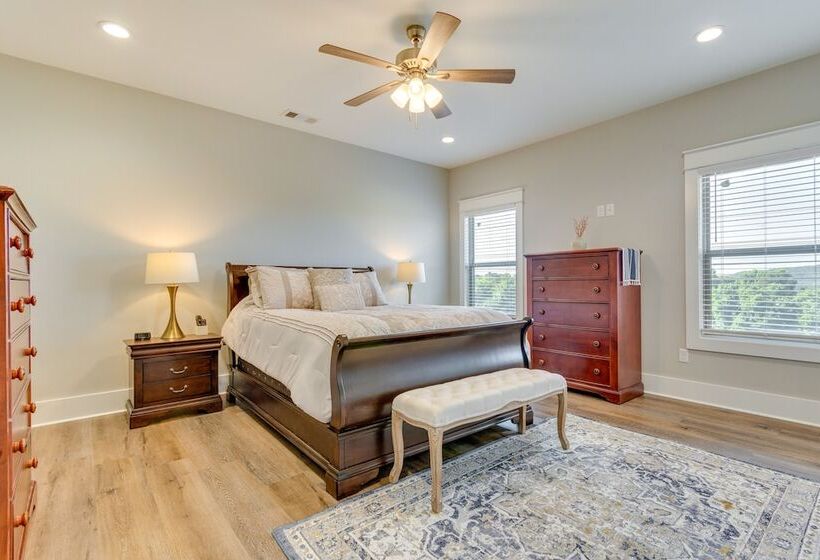 Russellville Home Near Hiking + Lake Access!