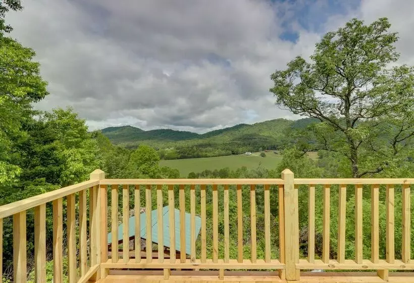 Secluded Mountain Cabin W/ Decks + Gazebo!