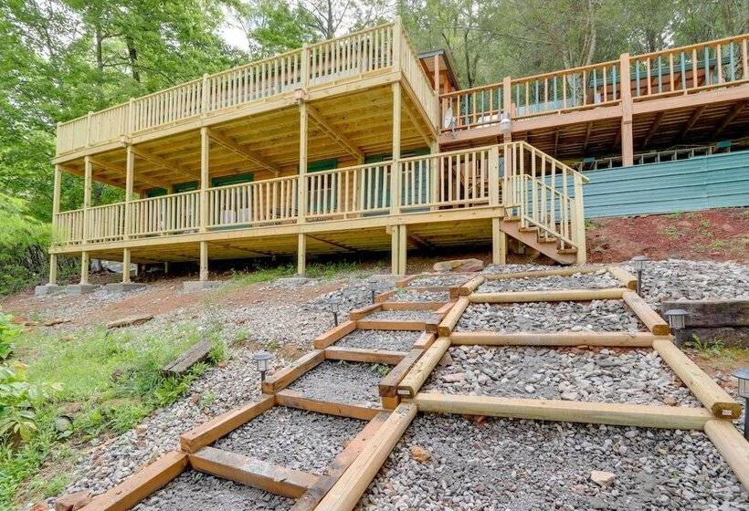 Secluded Mountain Cabin W/ Decks + Gazebo!