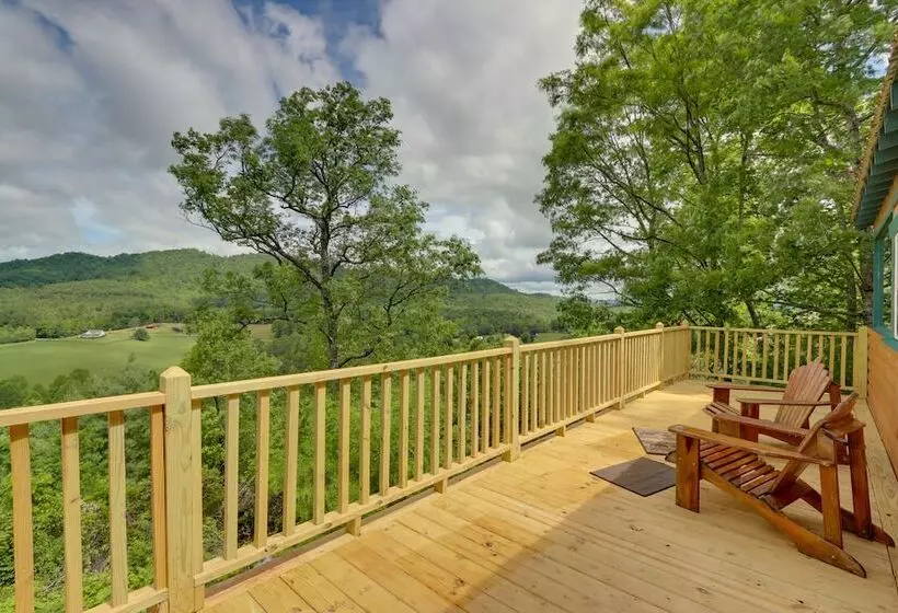 Secluded Mountain Cabin W/ Decks + Gazebo!