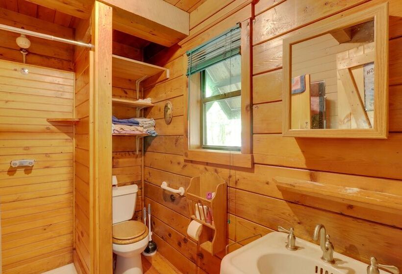 Secluded Mountain Cabin W/ Decks + Gazebo!