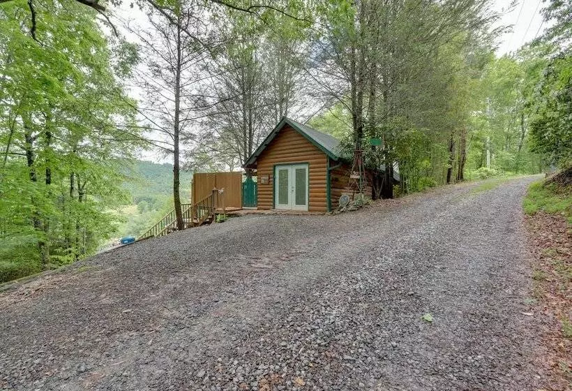 Secluded Mountain Cabin W/ Decks + Gazebo!