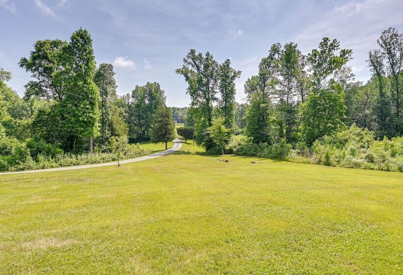 The Travis House At Lantern Springs On Farm!