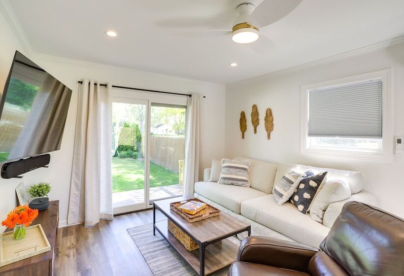 Three Oaks Home W/ Guest House 8 Mi To Beach!