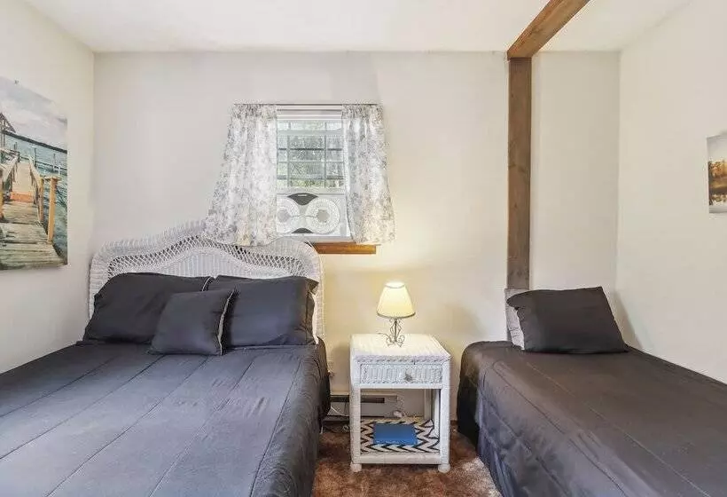 Tobyhanna Home W/ Fire Pits   9 Mi To Kalahari!