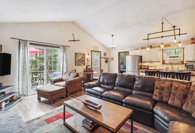 Tobyhanna Home W/ Fire Pits 9 Mi To Kalahari!