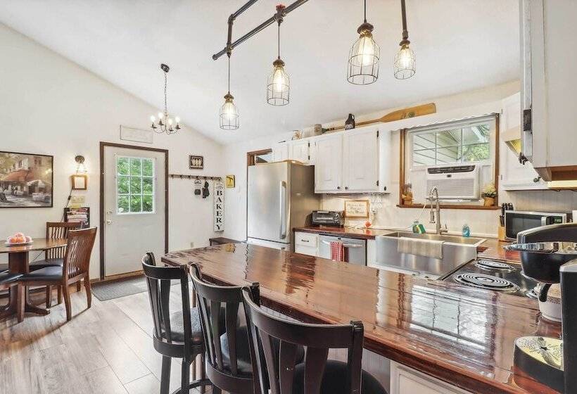 Tobyhanna Home W/ Fire Pits 9 Mi To Kalahari!