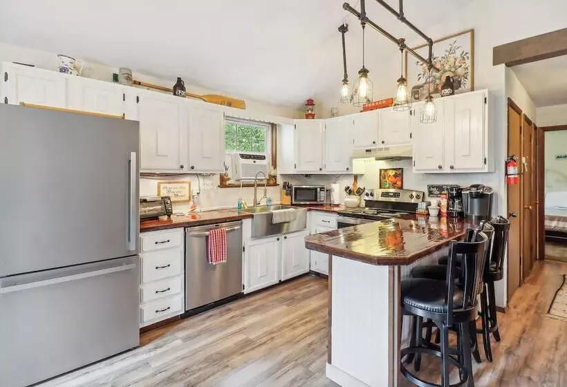 Tobyhanna Home W/ Fire Pits   9 Mi To Kalahari!