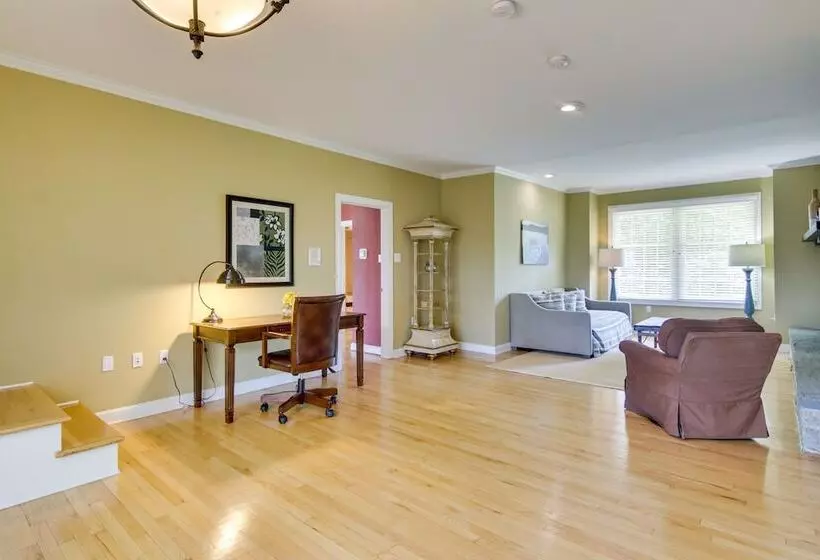 Waterfront Cambridge Gem W/ Hot Tub, Pool & Dock!