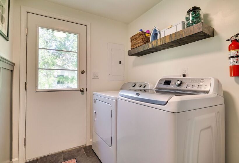 Peaceful Albrightsville Home W/ Pool + Lake Access