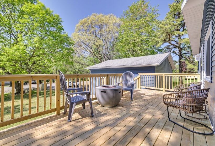 Peaceful Albrightsville Home W/ Pool + Lake Access