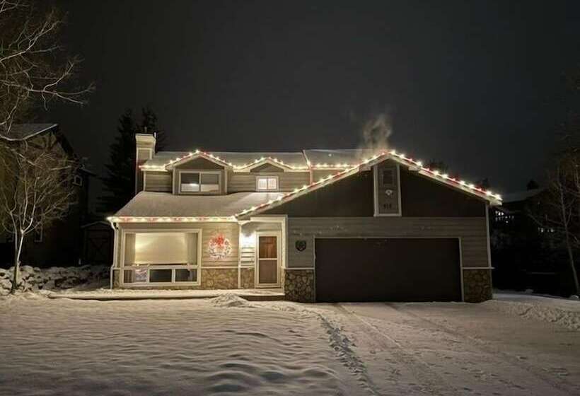 Bighorn Lodge By Summit County Mountain Retreats