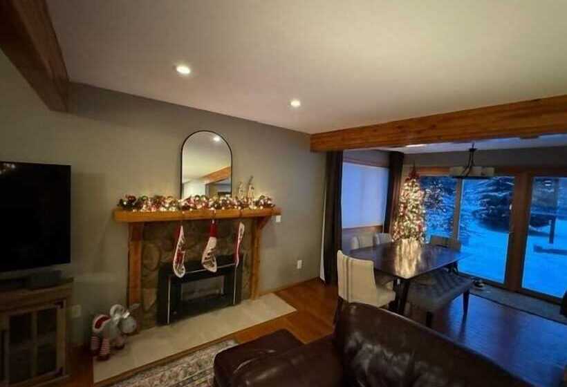 Bighorn Lodge By Summit County Mountain Retreats