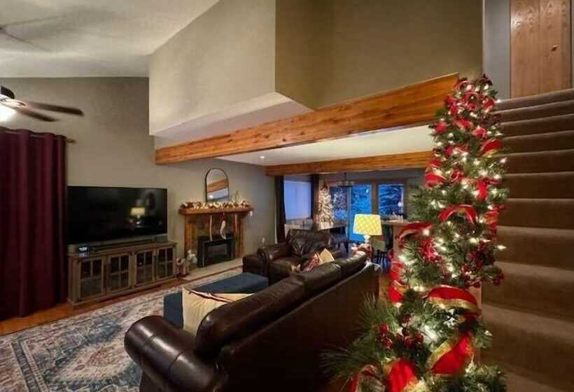 Bighorn Lodge By Summit County Mountain Retreats