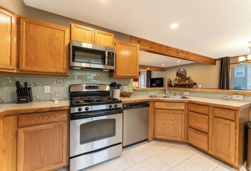 Bighorn Lodge By Summit County Mountain Retreats