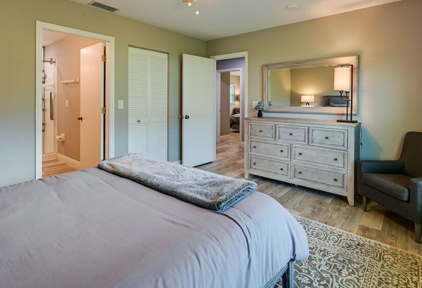 Bonita Springs Home W/ Pool 2 Mi To Beach!