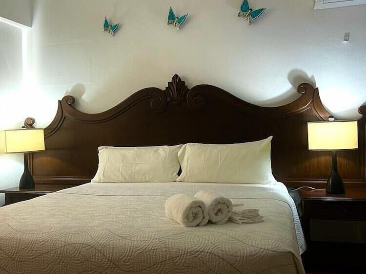 Cabo Tortuga Hotel Boutique