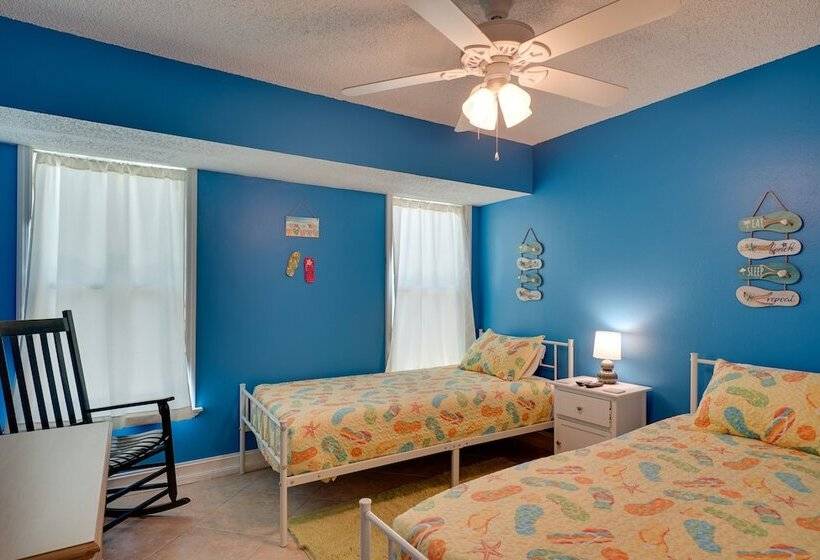 Cape Coral Vacation Home W/ Lanai & Private Pool!