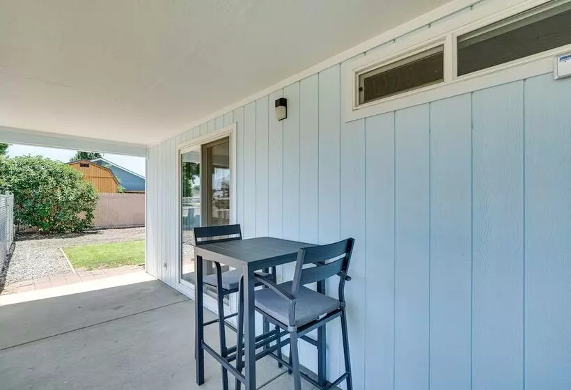 Charming Rogue Valley Home In Central Point!