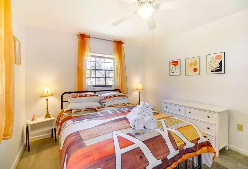 Family Friendly Home On Lake Tulane: Great Views!