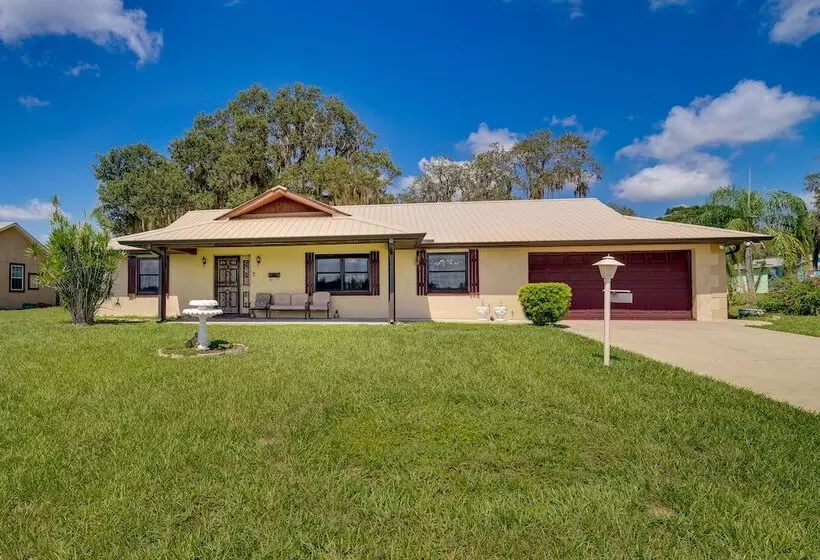 Family Friendly Home On Lake Tulane: Great Views!