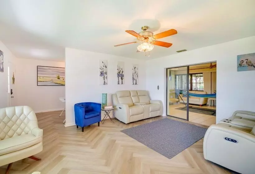 Family Friendly Home On Lake Tulane: Great Views!