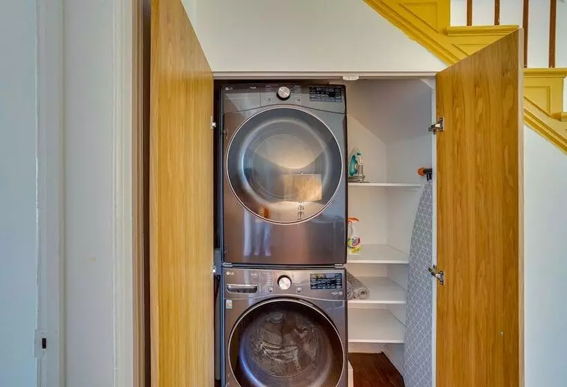 Historic Home In Coxsackie W/ Hudson River Views!