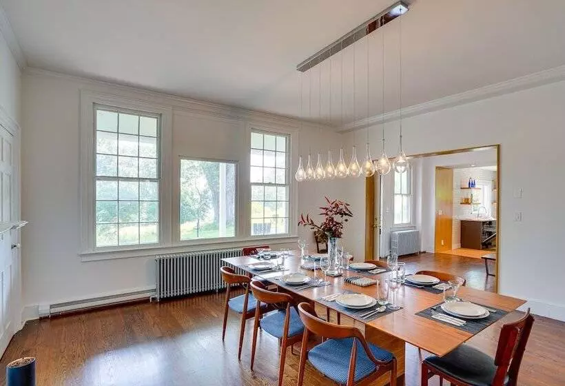 Historic Home In Coxsackie W/ Hudson River Views!