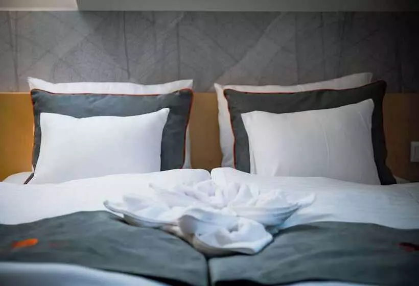 Hotelli Eleven Business & Sport