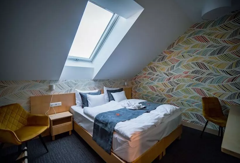 Hotelli Eleven Business & Sport