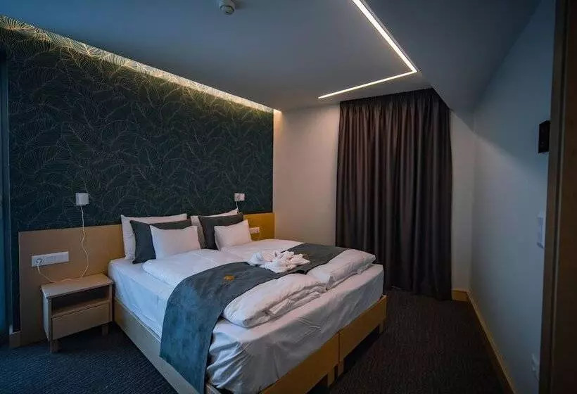 Hotelli Eleven Business & Sport