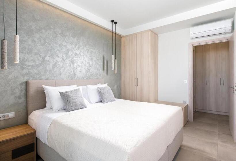 هتل Heliades Residence