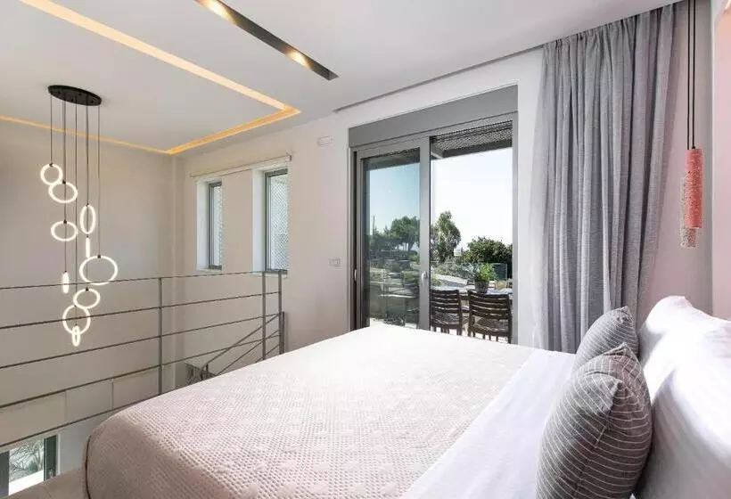 ホテル Heliades Residence
