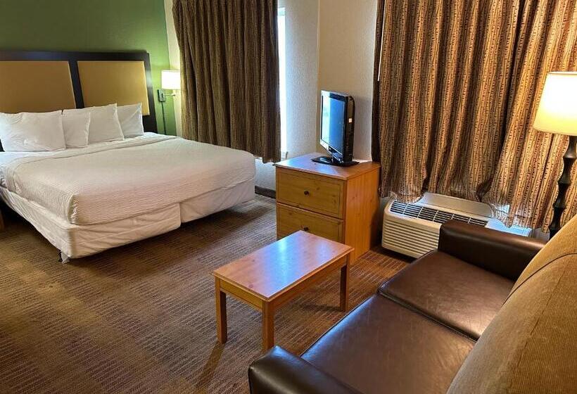 فندق Hometowne Studios By Red Roof Southfield