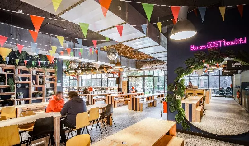 Hotelli Jost Hôtel Le Havre Centre Gare