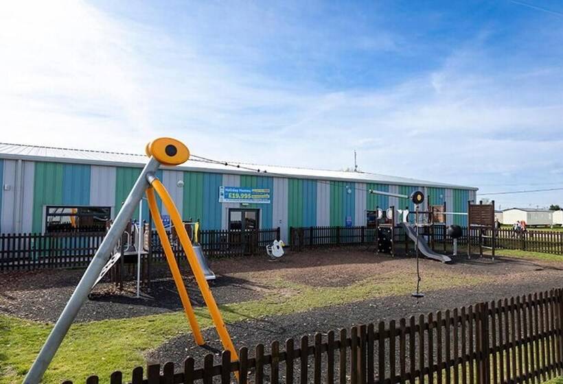 호텔 6 Berth Holiday Home At Seawick Holiday Park